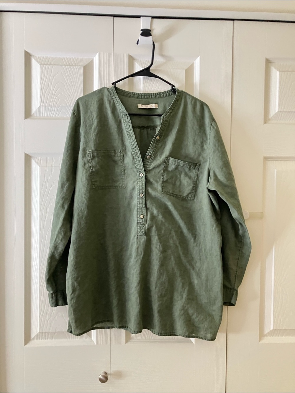 Old Navy Olive Green Casual Button-Down Pullover Shirt